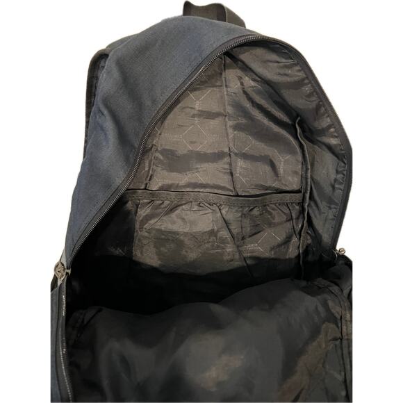 Hawk Black Gray Skater Backpack - Picture 4 of 4